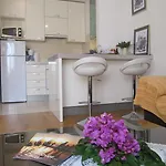 Apartman Zd *
